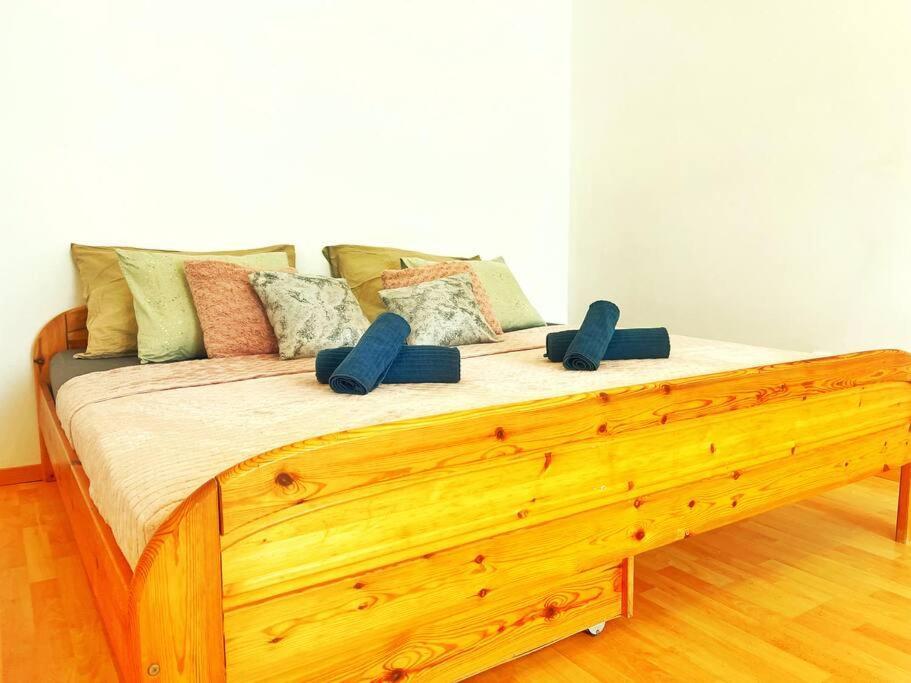 Central Spacious Flat Budapest Exteriör bild